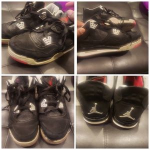 Retro jordan 4s